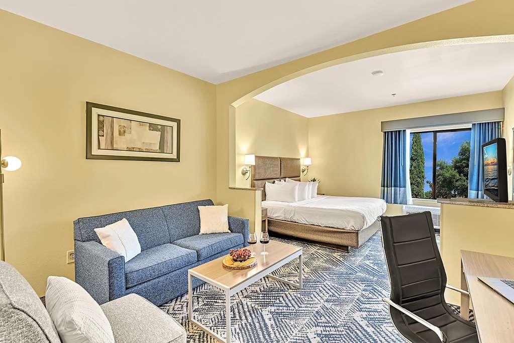 Best Western Plus Lewisville Flower Mound חדר תמונה