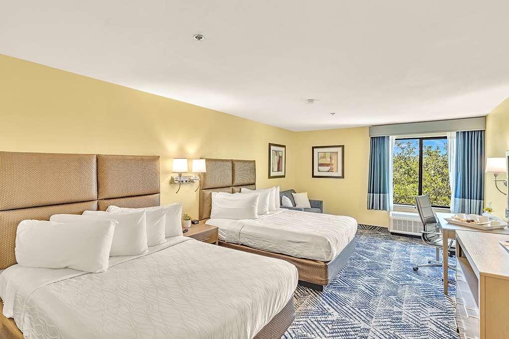 Best Western Plus Lewisville Flower Mound חדר תמונה