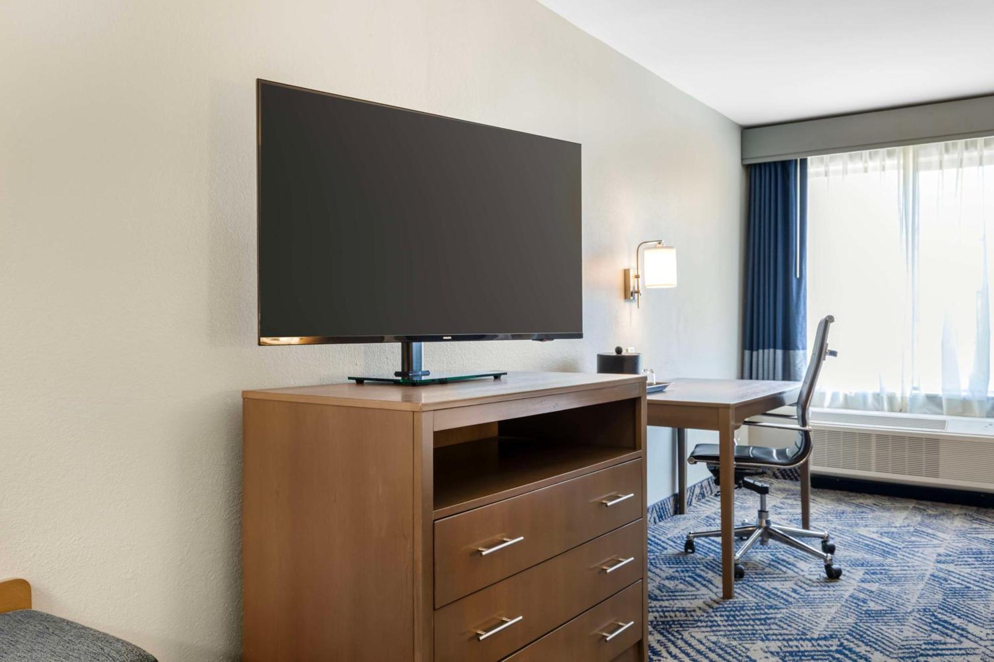 Best Western Plus Lewisville Flower Mound מראה חיצוני תמונה