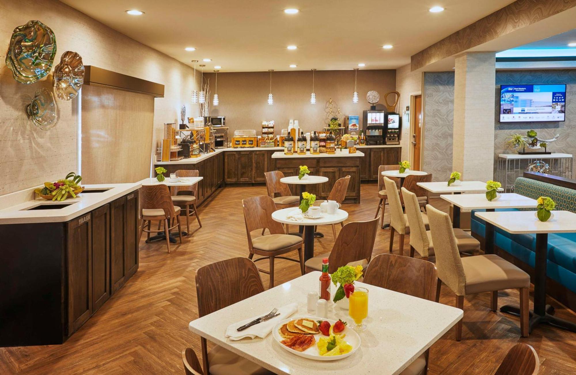 Best Western Plus Lewisville Flower Mound מראה חיצוני תמונה