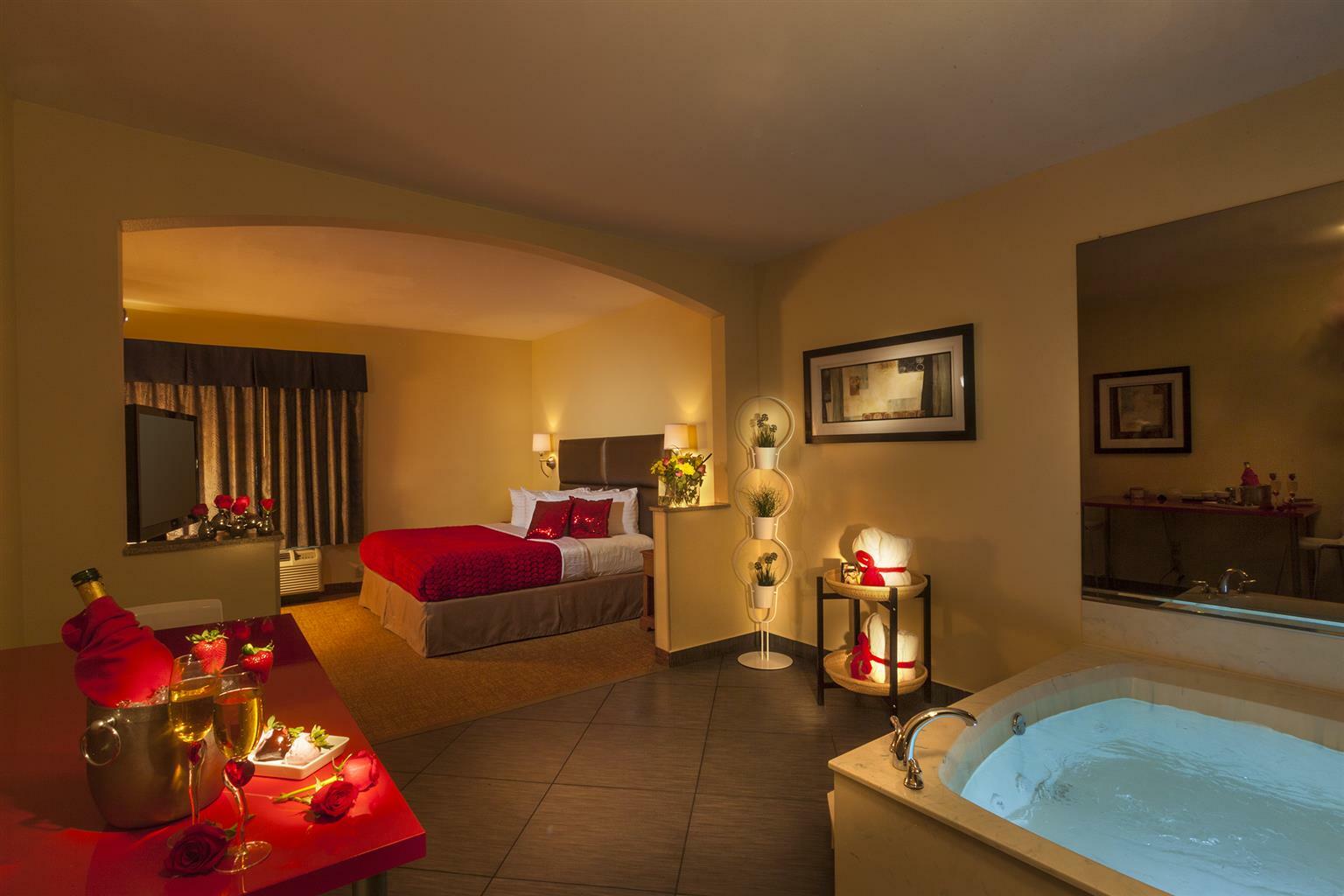 Best Western Plus Lewisville Flower Mound מראה חיצוני תמונה